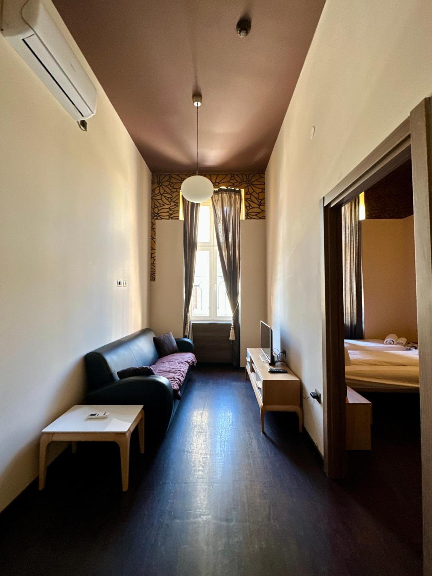 Agape Villa Apartments Нови-Сад Экстерьер фото